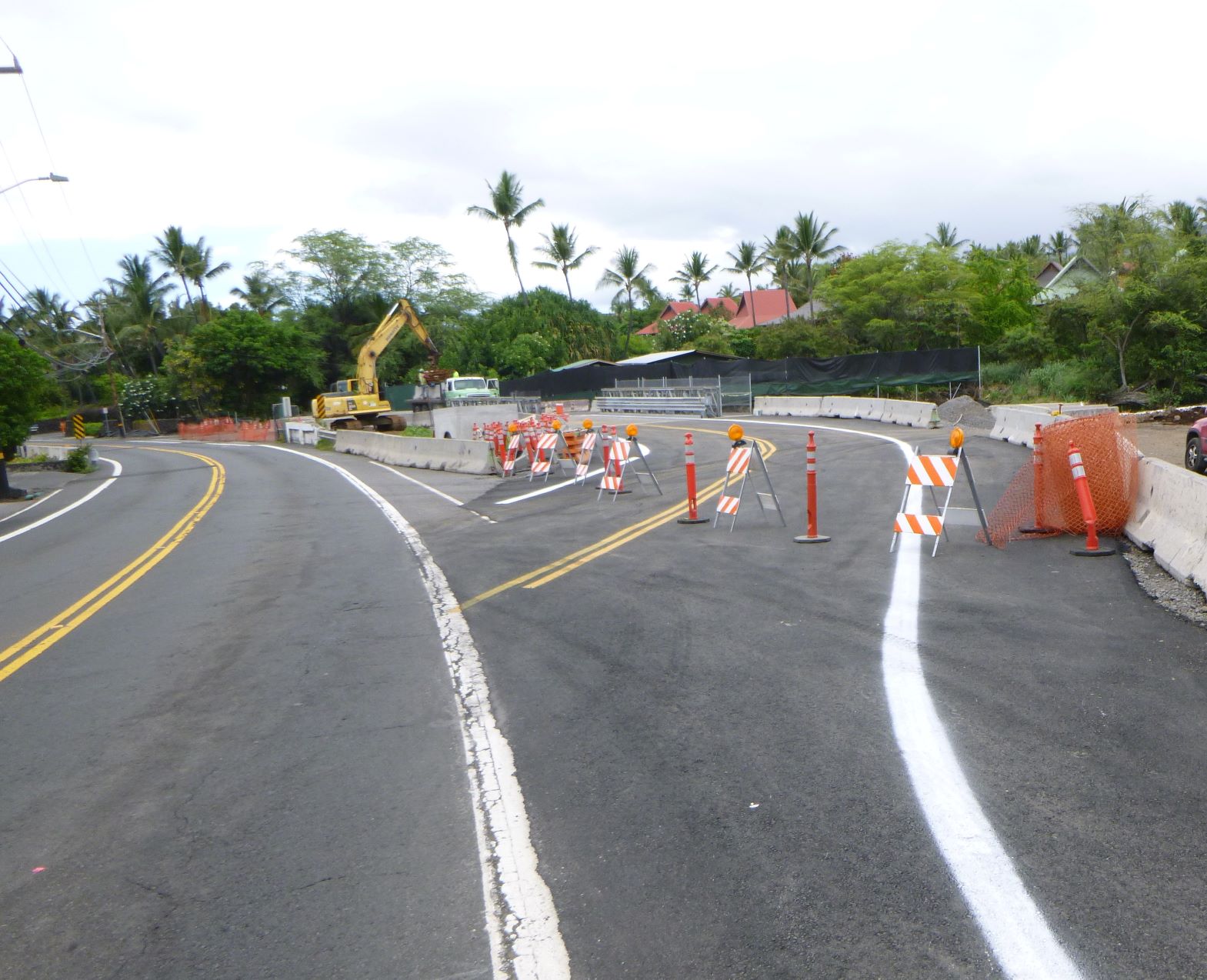 Alii Drive culvert replacement 